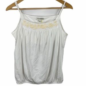 Banana Republic | Embroidered White Adjustable Top